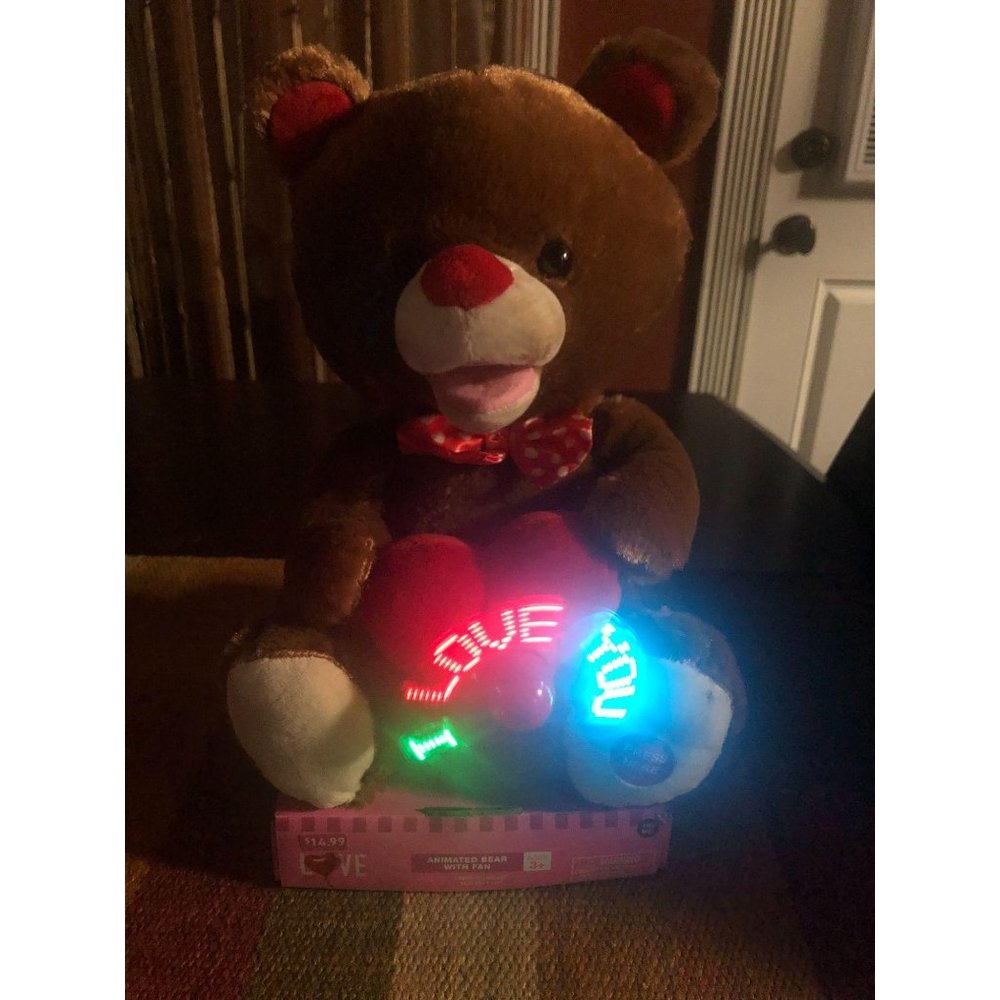 Valentine Animated Bear With Fan No Box Attached